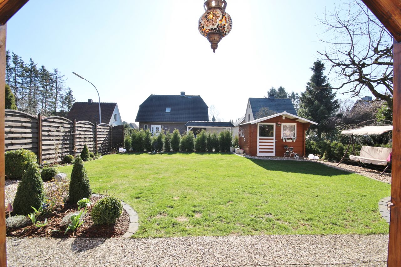 Traumhaftes Einfamilienhaus mit Seeblick – Ihr neues Zuhause! (002a)