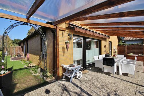 Traumhaftes Einfamilienhaus mit Seeblick – Ihr neues Zuhause! (002a)