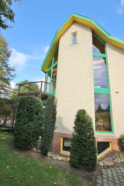 Ihr Traumhaus in Essen – Modernes Wohnen mit Fernblick (001a)