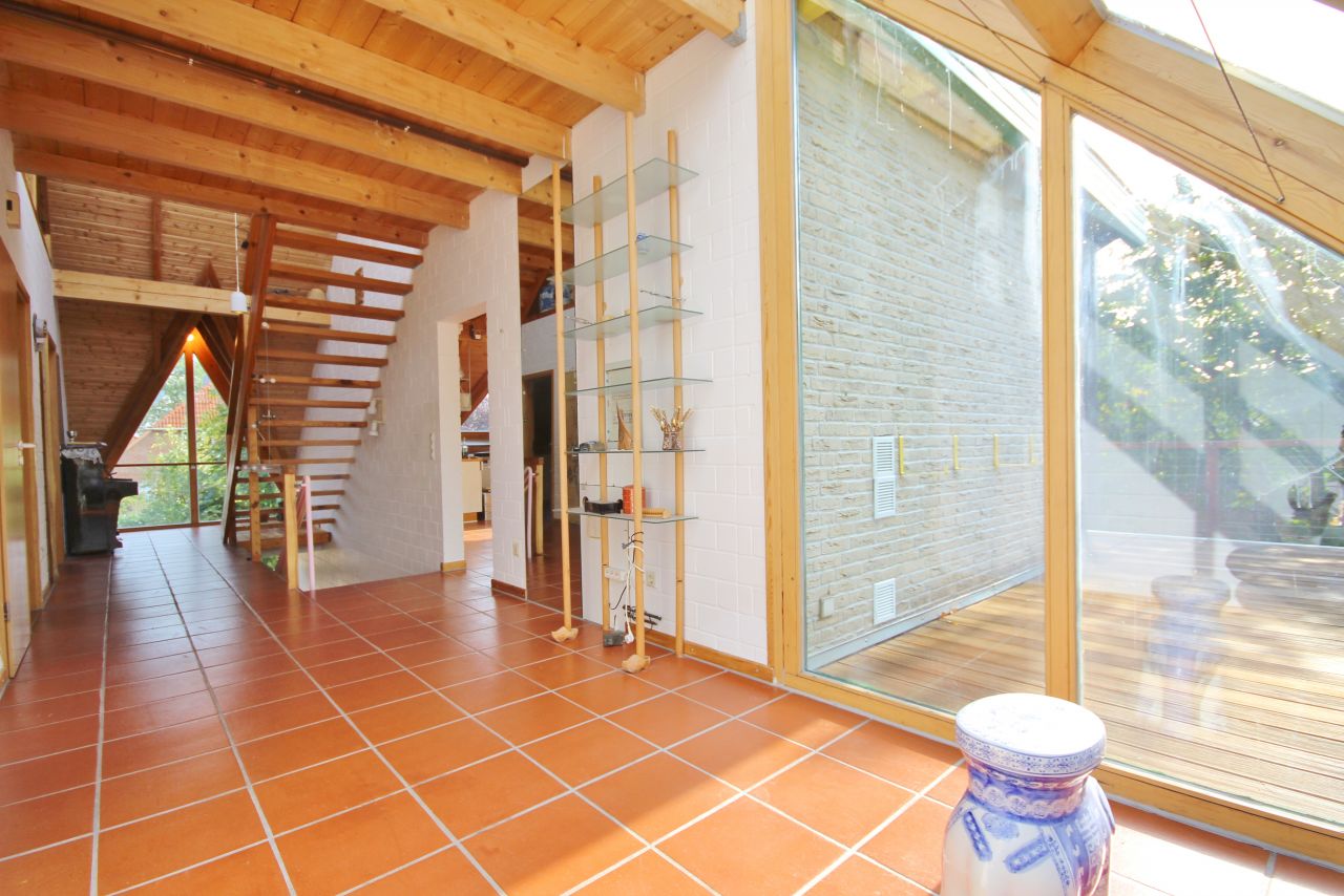 Ihr Traumhaus in Essen – Modernes Wohnen mit Fernblick (001a)