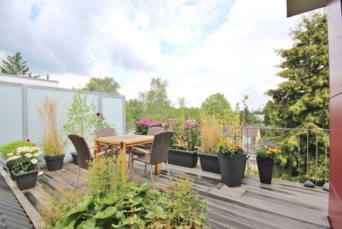 Ihr neues Zuhause mit Blick auf die Berge – stilvolle Eigentumswohnung in Essen (007a)
