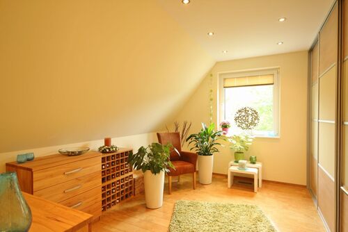 Ihr neues Zuhause mit Blick auf die Berge – stilvolle Eigentumswohnung in Essen (007a)