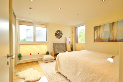Ihr neues Zuhause mit Blick auf die Berge – stilvolle Eigentumswohnung in Essen (007a)