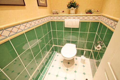 Luxuriöse Eigentumswohnung im Herzen einer eleganten Villa (005a)